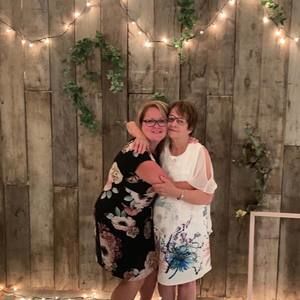 Meet your Posher, Karine